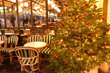 Sapin de Noël éclatant