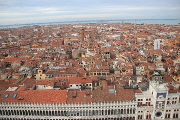Fototapeta na wymiar Vue aérienne de Venise Italie et place Saint Marc