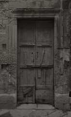 Fototapeta na wymiar An old wooden door .