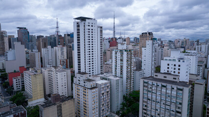 Naklejka premium Aerial view of Av. Paulista in São Paulo, SP. Main avenue of the capital. Sunday day, without cars, with people walking on the street.