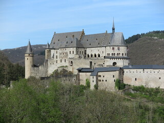 Fototapeta na wymiar Schloss Vianden, Luxemburg