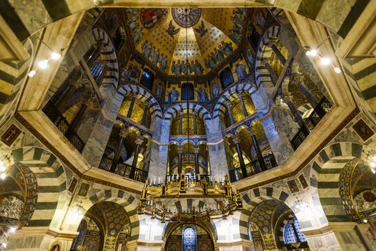 Aachen Roman Catholic Cathedral interior details