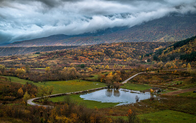 Naklejka premium autumn in the mountains