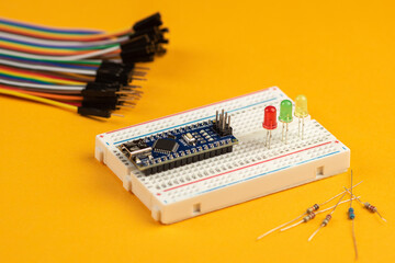 Modules of the electronic designer for training.