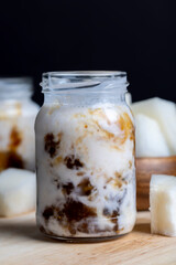 delicious yogurt with the taste of figs