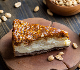 Cheesecake made of soft fresh cheese and peanuts