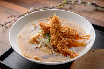 Fried shrimp udon