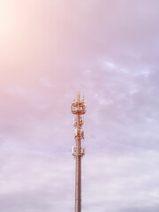Obraz premium LTE/5g tower view from the ground. Concept of the modern telecommunication technologies.