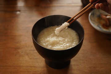 お粥　お椀　湯気　白米　おかゆ　食事　お米　冬 雑炊