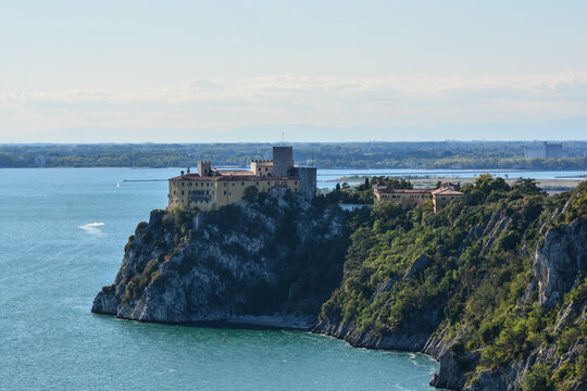 castello di duino a trieste