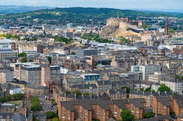 Fototapeta premium View of Edinburgh city from Arthur's Seat,in the summer sun,Scotland,UK.
