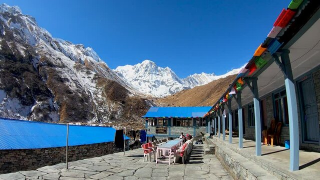 Views to Anapruna from Machapuchare Camp Base