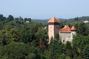 Fototapeta premium The old town of Dubovac overlooks the Croatian city of Karlovac