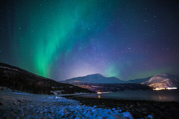 aurora borealis in the mountains