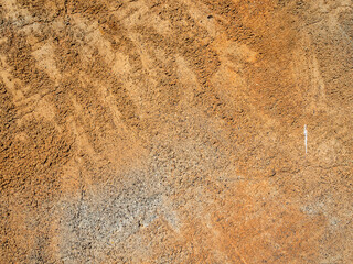 imagen textura suelo de tierra con marcas de agua secas
