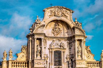Obraz premium Top view of the Cathedral Church of Saint Mary of Murcia, Spain.