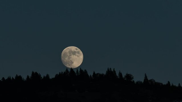Moon Rising Moonrise Timelapse