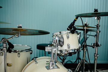 Fototapeta na wymiar drum kit on stage