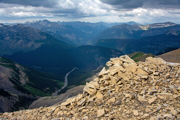 Mountain valley from Northover Ridge