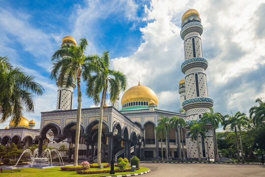 Jame Asr Hassanil Bolkiah Mosque in brunei
