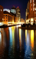 Fototapeta premium night view of the city