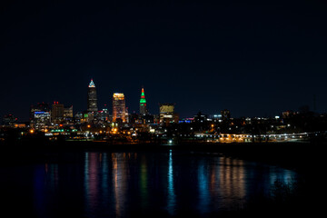Fototapeta na wymiar Colorful Cleveland cityscape at nighttime.