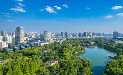 Fototapeta premium Scenery of Yuehu Park, Ningbo, Zhejiang, China