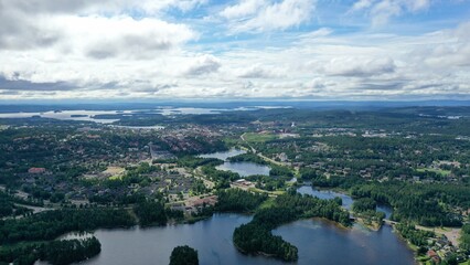 Fototapeta na wymiar Survol du lac Siljan en Suède entre Rattvik et Mora 