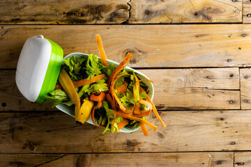 Overhead of organic fruit and vegetable food waste in kitchen composting bin