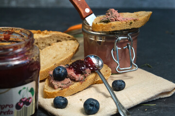 sandwiches with pate and blueberries
