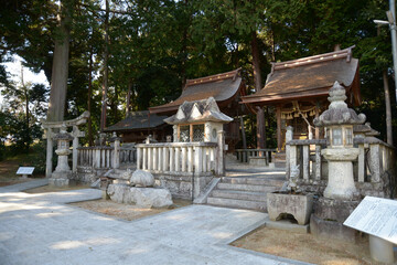 樹下神社　本殿と境内社　滋賀県大津市北小松