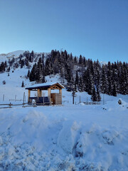 Naklejka premium paesaggio invernale presso foppolo