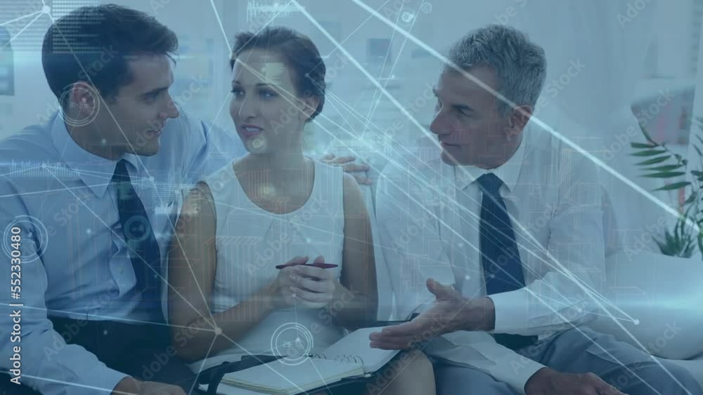 Aufkleber animation of network of connections with data processing over business people