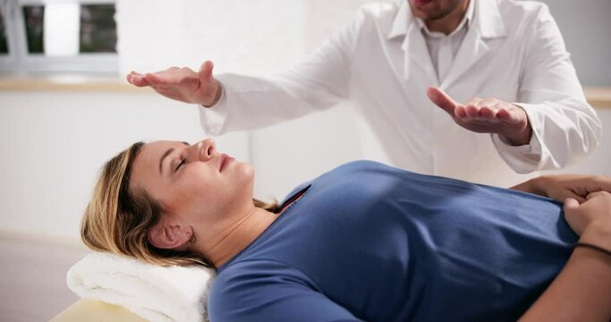Reiki Therapy Alternative Healing Massage