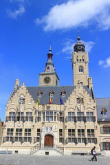 Rathaus und Belfried in Diksmuide