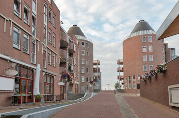 Obraz premium road and street of the dutch city almere haven