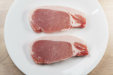 新鮮な豚肉