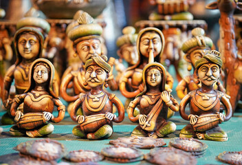 Handicrafts, The Art of India, Terracotta Statue Showpieces & Collectibles, Beautiful clay dolls of miniature folk musicians performing in a band of classical Indian music
