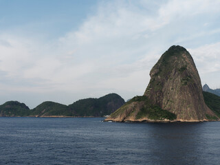 Fototapeta premium Profile View of the Sugarloaf Mountain Above Guanabara Bay in Rio de Janeiro, Brazil
