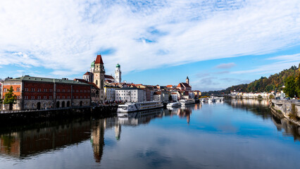Fototapeta na wymiar Passau along the Danube