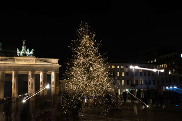 Weihnachtslichter ( Bradenburger Tor & Unter den Linden)