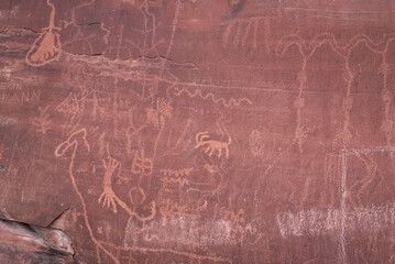 Historic petroglyphs from native Americans on Atlatl Rock in the Valley of Fire