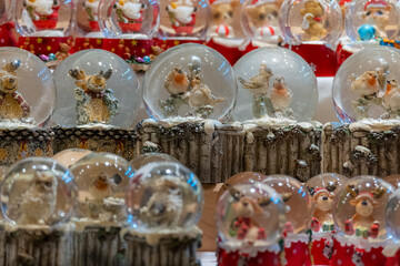 Christmas decorations, Christmas market 
traditions, celebrations, Santa
