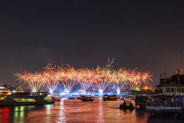 Phra Phuttha Yodfa Bridge or Memorial Bridge light up with fireworks event show. ‘Vijit Chao...
