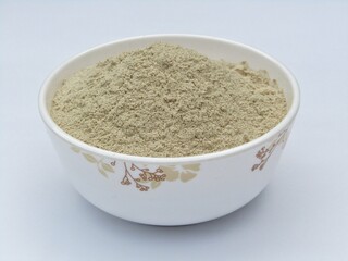 Asparagus racemosus powder in a bowl 