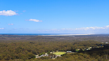 Fototapeta na wymiar View of the Port Stephens area from the Gan Gan lookout on a clear sunny day