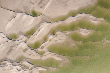 Vue aérienne des bancs de sable en baie de Somme