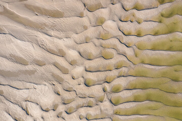 Vue aérienne des bancs de sable en baie de Somme