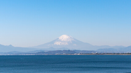 Fototapeta na wymiar 江ノ島から臨む富士山