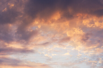 Pink and purple sunset sky with clouds, colourful horizon wallpaper